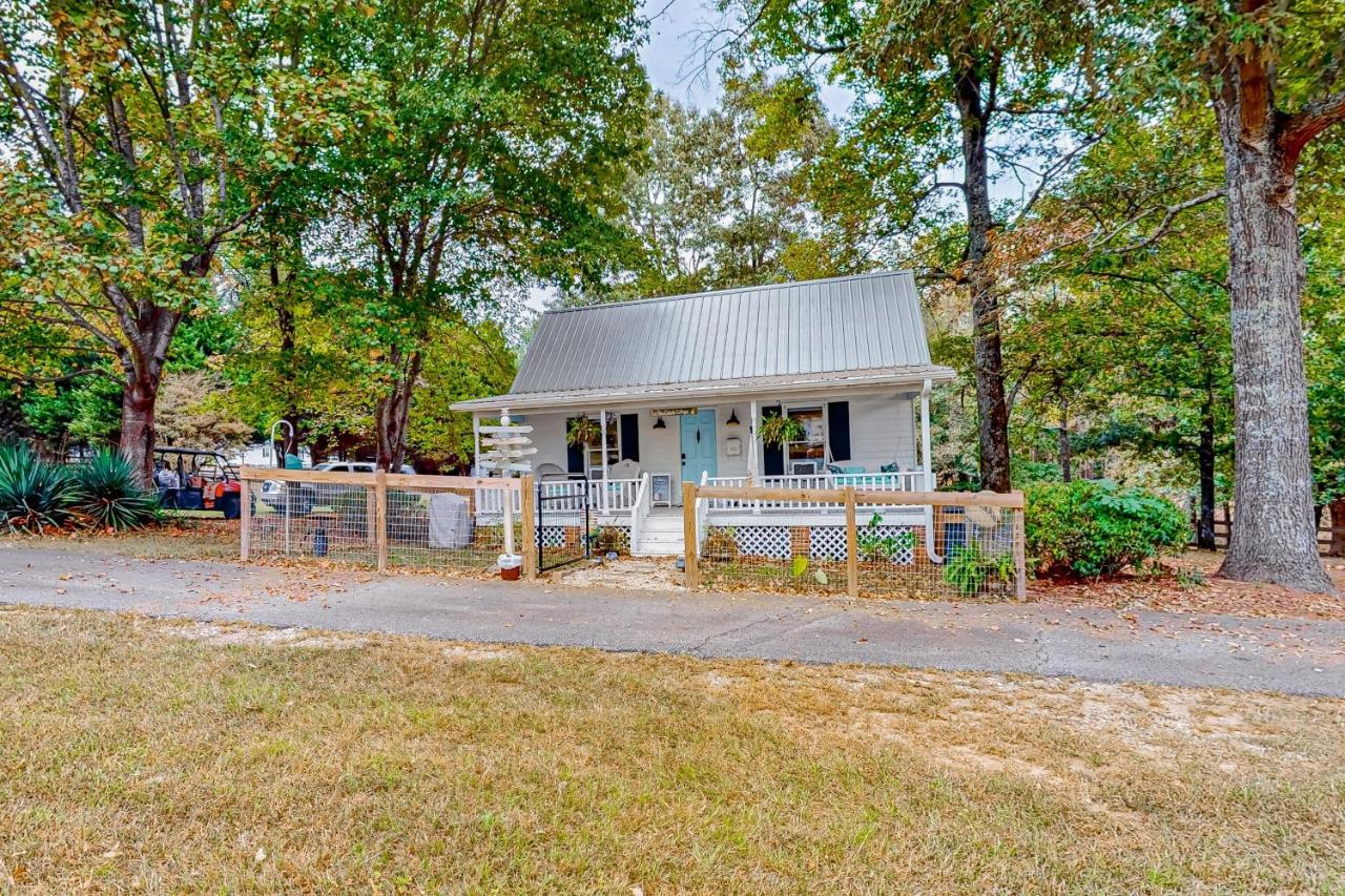 The Cottage At Overlook Farm Landrum Exterior photo